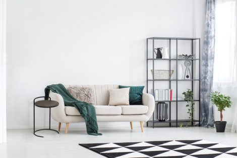 Table d’appoint en C DAVIS  203597-01